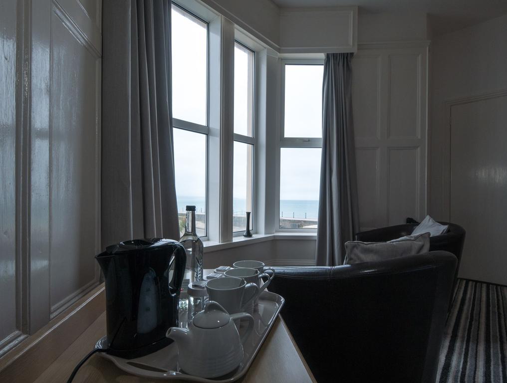 The Beachfield Guest Accommodation 펜젠스 외부 사진