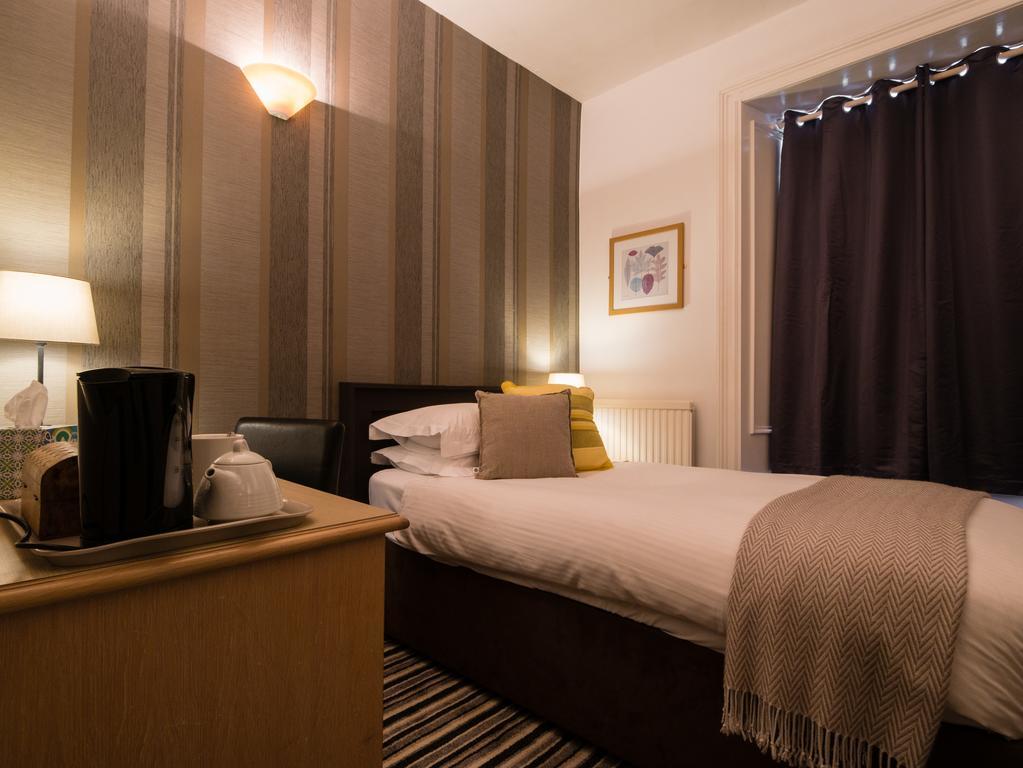 The Beachfield Guest Accommodation 펜젠스 외부 사진
